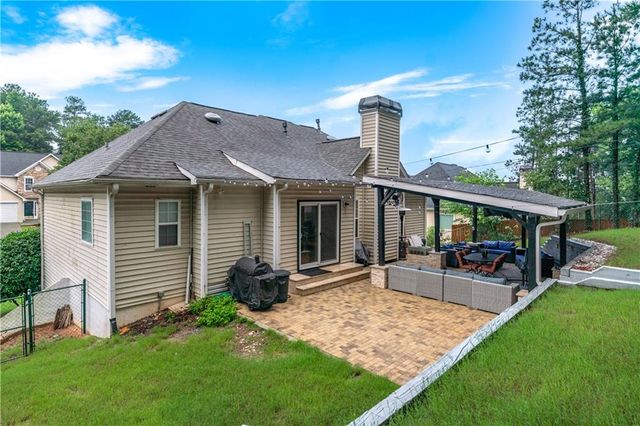 1041 Soaring Drive, Marietta, GA 30062