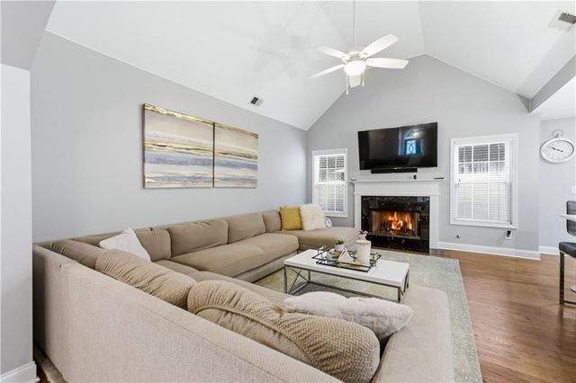 1041 Soaring Drive, Marietta, GA 30062