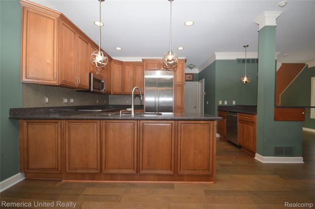 42965 River Bend Drive, Plymouth Charter Township, MI 48170