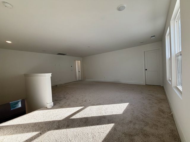 104 Hamilton Ln, Lebanon, TN 37087