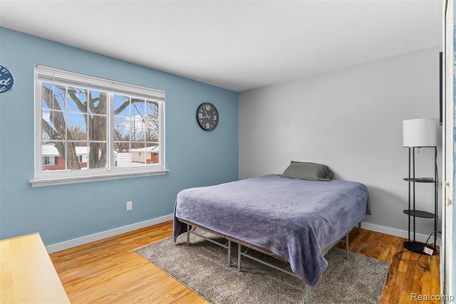 1111 Trotwood Lane, Flint, MI 48507