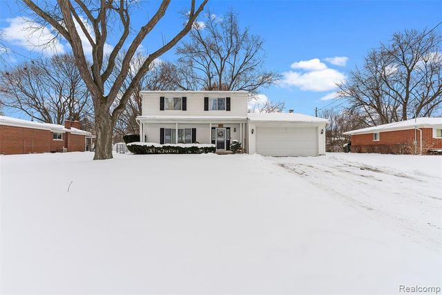 1111 Trotwood Lane, Flint, MI 48507