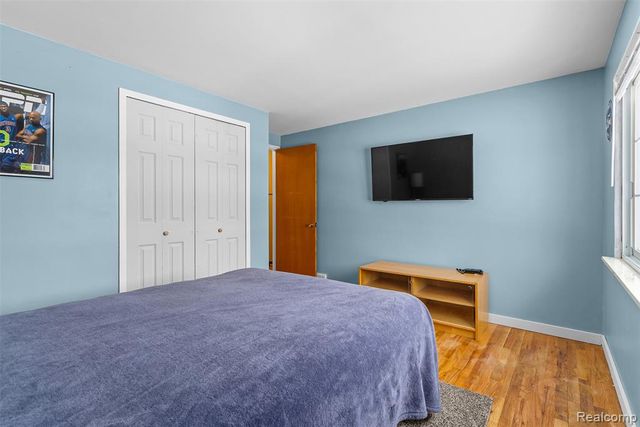 1111 Trotwood Lane, Flint, MI 48507