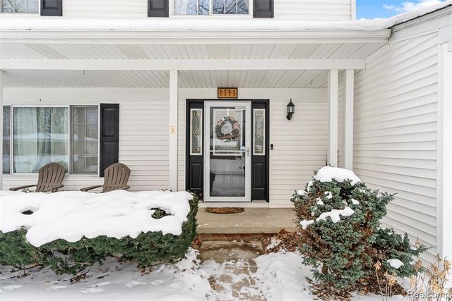 1111 Trotwood Lane, Flint, MI 48507