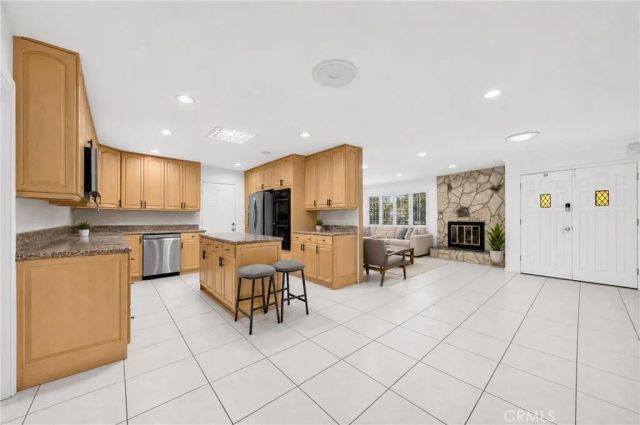 579 Aurora, Claremont, CA 91711