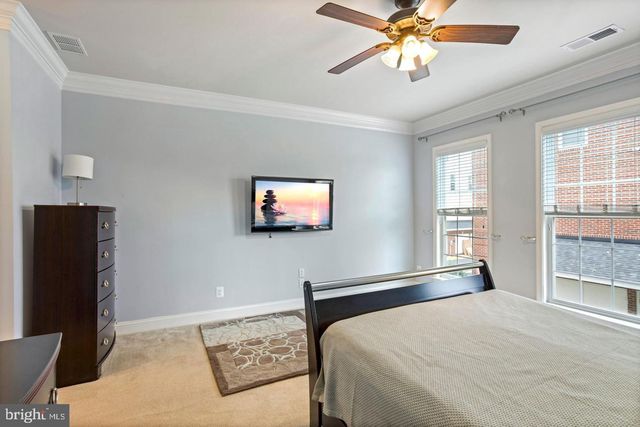 42816 LAUDER TER, Ashburn, VA 20147