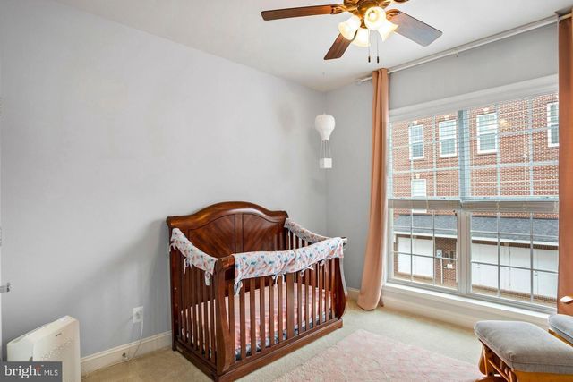 42816 LAUDER TER, Ashburn, VA 20147