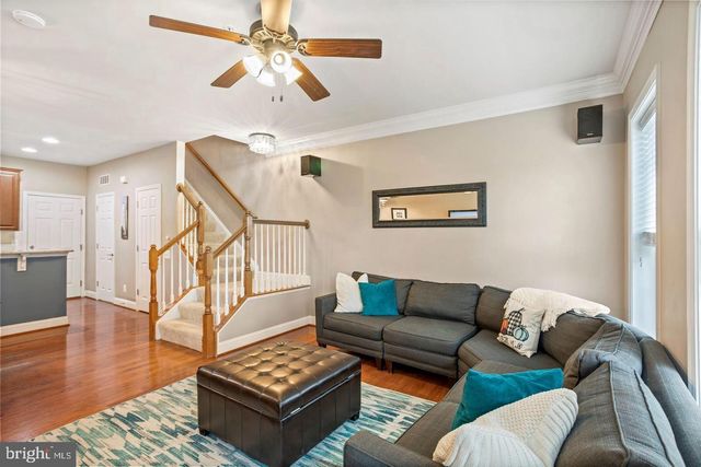 42816 LAUDER TER, Ashburn, VA 20147