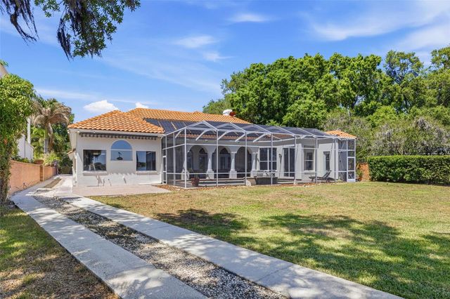 1810 W BEARSS AVENUE, Tampa, FL 33613