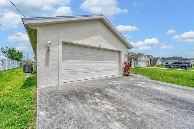 5767 NW Cahaba Street, Port St. Lucie, Port St Lucie, FL 34986