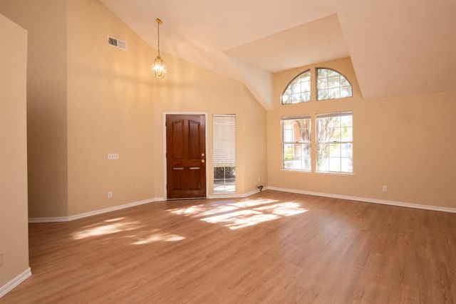 1554 E D St, Oakdale, CA 95361