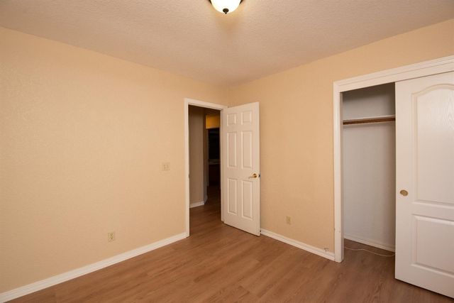 1554 E D St, Oakdale, CA 95361