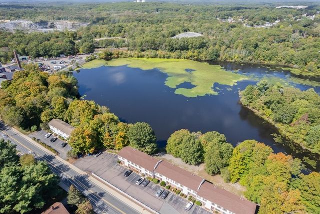 429 South Main 1, Attleboro, MA 02703