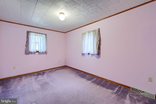 242 SKYVIEW LN, Lititz, PA 17543