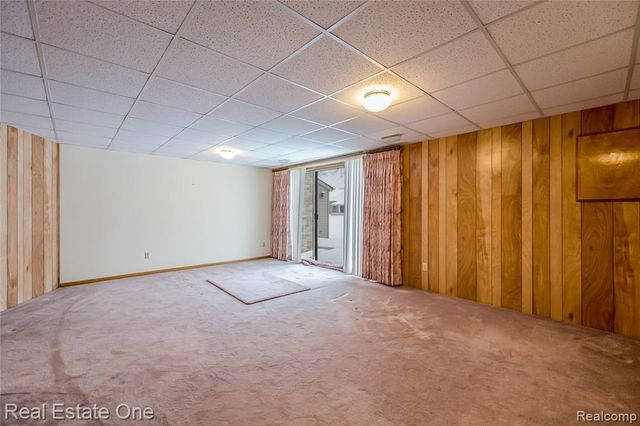 62340 Arlington Circle 3, South Lyon, MI 48178