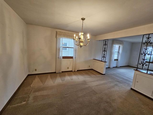 1823 N ALVIN STREET, Appleton, WI 54911