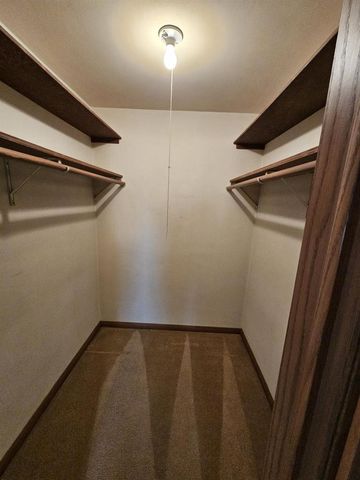 1823 N ALVIN STREET, Appleton, WI 54911
