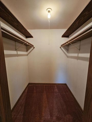 1823 N ALVIN STREET, Appleton, WI 54911