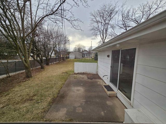 1823 N ALVIN STREET, Appleton, WI 54911