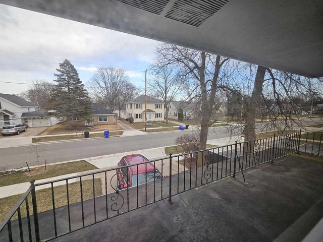 1823 N ALVIN STREET, Appleton, WI 54911