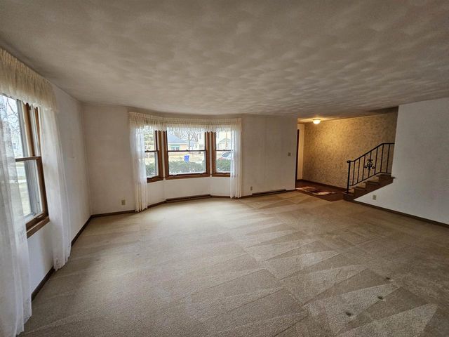 1823 N ALVIN STREET, Appleton, WI 54911