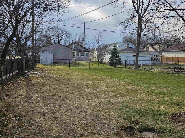 1823 N ALVIN STREET, Appleton, WI 54911
