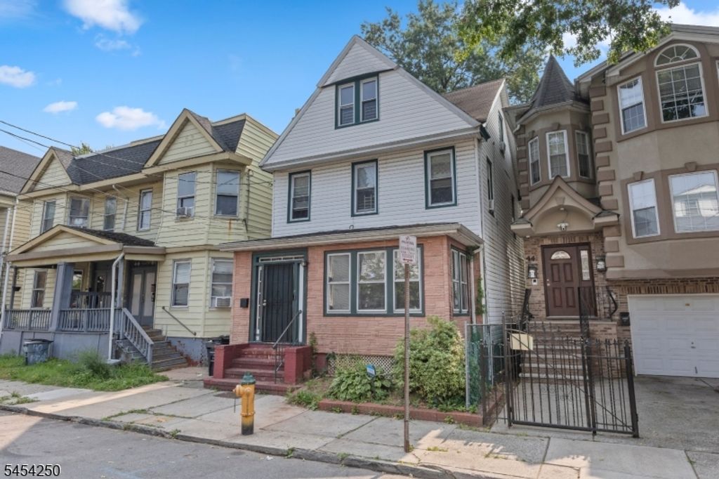 42 Mead St, Newark City, NJ 07106 — photo 2