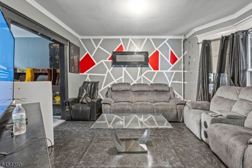 42 Mead St, Newark City, NJ 07106 — photo 3