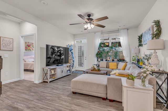 134 Wicklow Dr, Goodlettsville, TN 37072