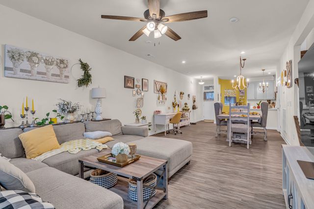 134 Wicklow Dr, Goodlettsville, TN 37072