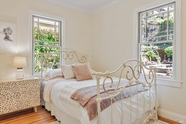 405 Oakdale Ave, Corte Madera, CA 94920