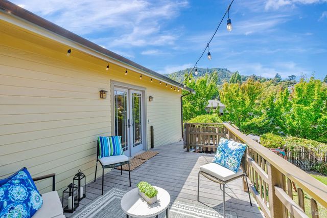 405 Oakdale Ave, Corte Madera, CA 94920