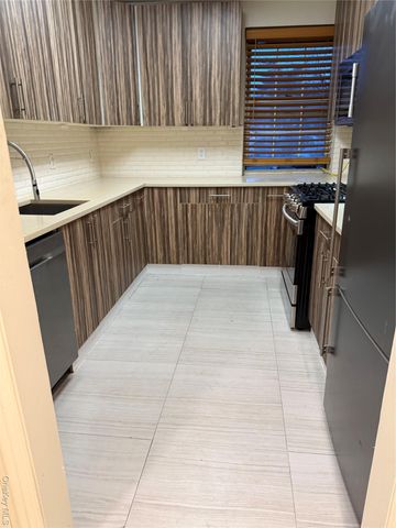 13518 78th Avenue 13F, Flushing, NY 11367