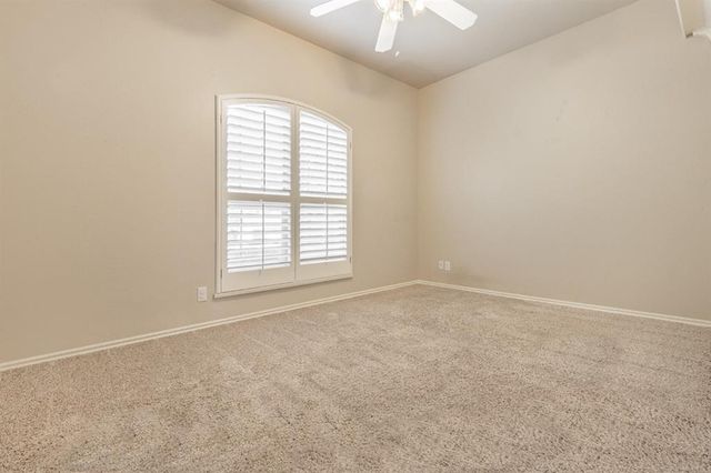 4001 NE 138th Terrace, Edmond, OK 73013