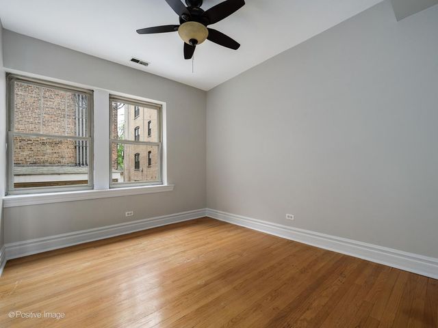 2129 N Kedzie Boulevard 1, Chicago, IL 60647