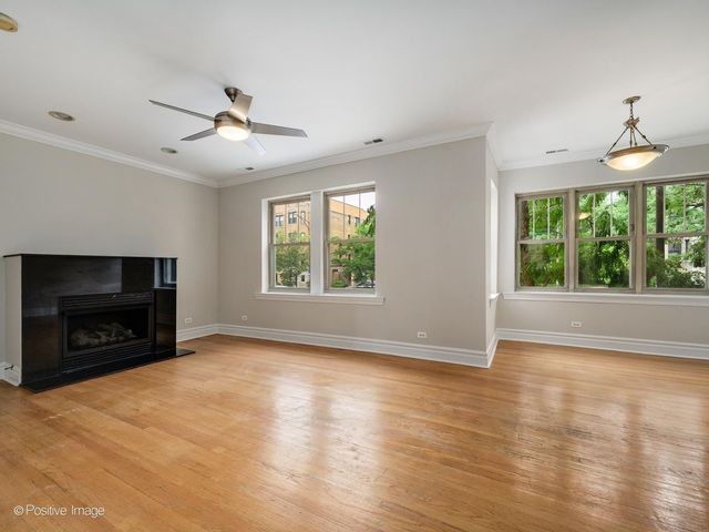 2129 N Kedzie Boulevard 1, Chicago, IL 60647