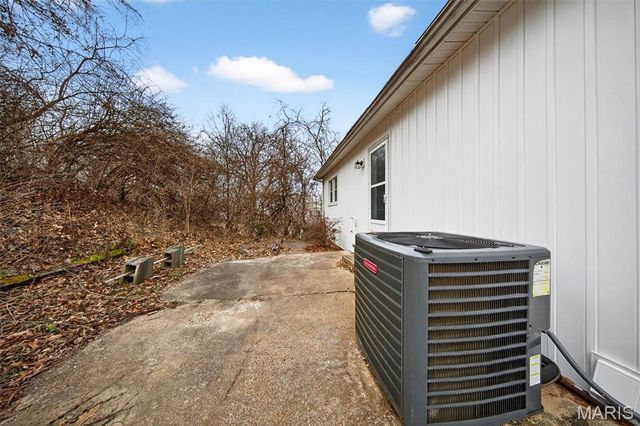 11660 Mark Twain Lane, Bridgeton, MO 63044