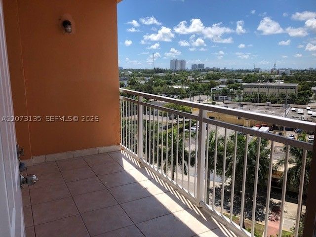 2025 NE 164th St 801, North Miami Beach, FL 33162