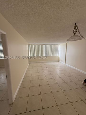 2025 NE 164th St 801, North Miami Beach, FL 33162