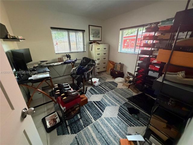 1823 SW 22nd St, Fort Lauderdale, FL 33315