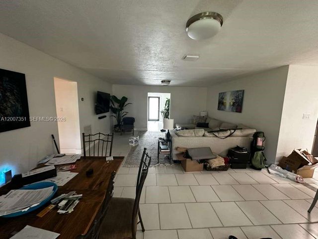 1823 SW 22nd St, Fort Lauderdale, FL 33315