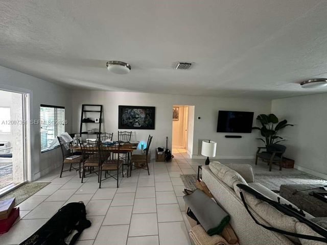1823 SW 22nd St, Fort Lauderdale, FL 33315