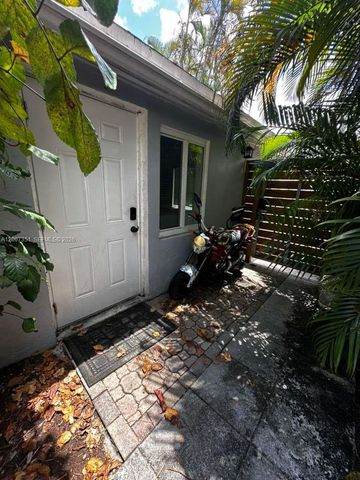 1823 SW 22nd St, Fort Lauderdale, FL 33315