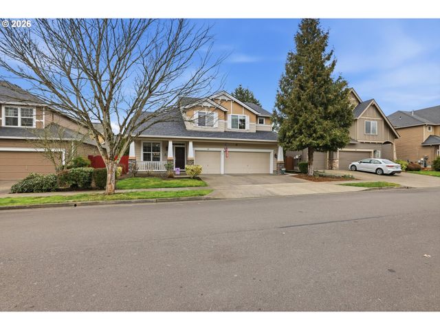 211 N WHITE OAK St, Newberg, OR 97132