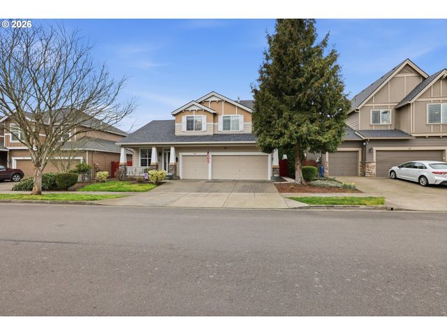 211 N WHITE OAK St, Newberg, OR 97132