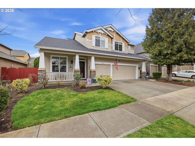 211 N WHITE OAK St, Newberg, OR 97132