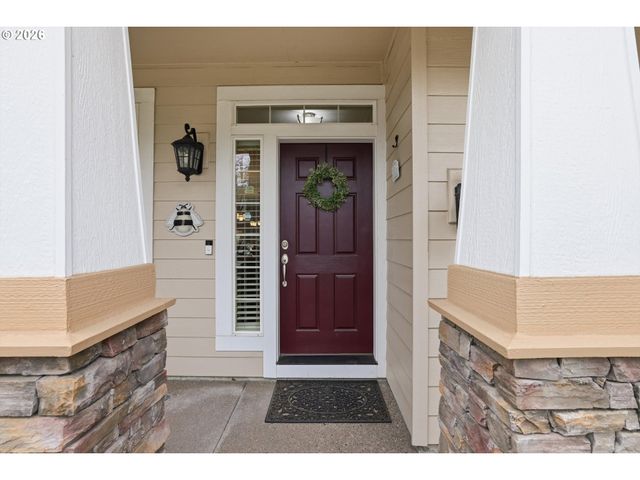 211 N WHITE OAK St, Newberg, OR 97132