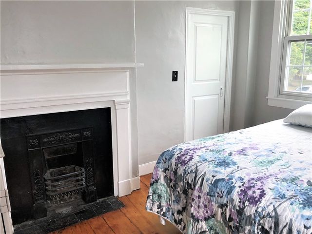 283 Spring Street 2, Newport, RI 02840