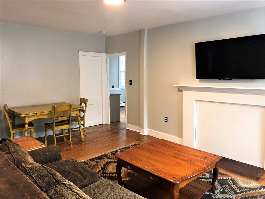 283 Spring Street 2, Newport, RI 02840