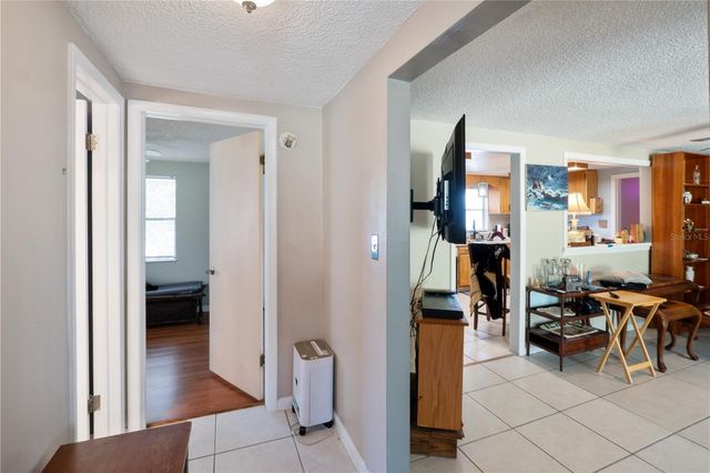 270 W MCCLENDON STREET, Lady Lake, FL 32159